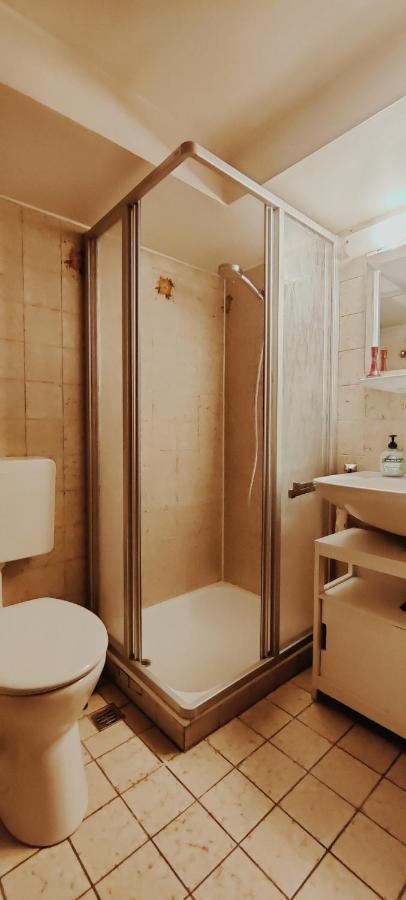 Spacious & Comfortable Guestrooms W Private Bathrooms Near Koelnmesse & Lanxess Arena, Free Parking, Highspeed Wifi Εξωτερικό φωτογραφία